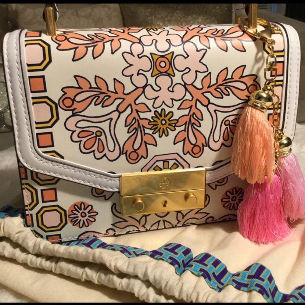 Traded 💝Tory Burch 2018 Spring collection - Picture 1 of 6